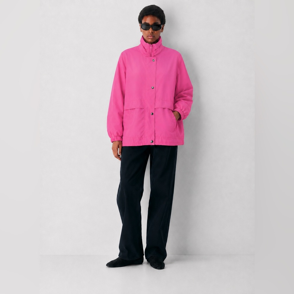 LONDON FOG - Vintage Pink Jacket | Hidden Zip, Snap Front, Minimal Fit Raincoat